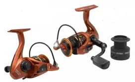 Beinercinė Ritė AKARA PRO Jig PJF3000, Guoliai 5+1BB, Perdavimas 5,1:1, Max 6,0kg.