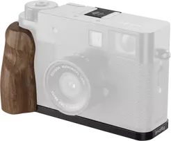 SmallRig 5224 L-Shaped Mount Plate with Wooden Handle for FUJIFILM X half Juodas