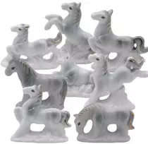 Porcelianinė statulėlė Žirgas, 7 cm - 7
