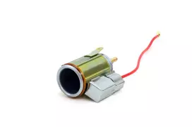 Apšviestas cigarečių žiebtuvėlio lizdas 12 V cli-02 amio-01259