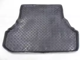 Mix Plast Plastikinis Bagažinės kilimėlis Toyota Avensis sedanas 1998-2002m.