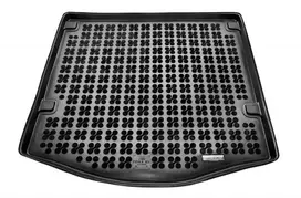 Rezaw Plast Guminis bagažinės kilimėlis Ford Focus Sedan 2011-2018m. (versija su nestandartiniu atsarginiu ratu)
