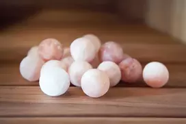 Saunum Himalajų druskos rutuliukų rinkinys