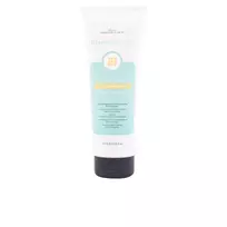 „Light Irridiance Essential Care Intense“ drėkinamasis nenuplaunamas kondicionierius, 250 ml