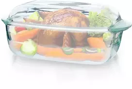 Karščiui atsparus stiklinis indas su dangteliu, 3+1,5 l