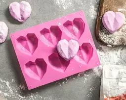 Kepame keksiukus formelėse 3D ŠIRDELĖ