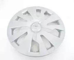 NAUJAS TOYOTA YARIS XP150 RATŲ HUB KAPOTAS 426020D300 ORIGINALUS