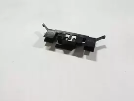 OEM VOLVO S60 MK2 PRIEKINIO LANGO KORPUSO APDAILOS KLIPAS 30753989 NAUJAS