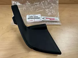 Originali Toyota Chimenea Dangtelis Sandarinimas (Priekinis Dešinysis) 53866-35030