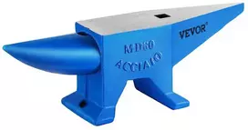 Plieninis priekalas, vienas ragas, 60 kg, kalvio įrankis, apvalios ir kvadratinės skylės, metalo apdirbimo priekalas, kalvystės įrankiai, metalo formavimo priekalas