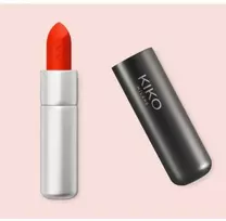 Kiko Milano matiniai lūpų dažai Powder Power, 09 Raudona Imperial