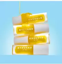 None Byrokko Shine Brown prabangus drėkinantis lūpų aliejus su SPF30