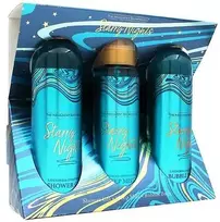 „The Indulgent Bathing Co.“ dovanų rinkinys „Žvaigždėtų naktų“ dušo želė 240 ml + vonios putos 240 ml + miego dulksna 200 ml