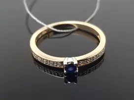 Best Diamonds Auksinis žiedas su briliantais ir safyru