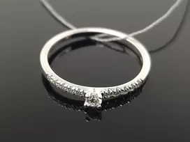 Kazka Balto aukso žiedas su briliantais