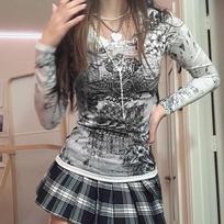 Europe & America 2024 Autumn Street Style Retro Print Slim V-neck T-shirt for Women Medium balta