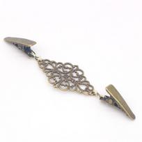 Gold, Bronze Retro Sweater Clips Fasteners Flower Pattern Cardigan Dress Shirts Collar Brooch Back Cinch Clip For Women Girls bronza