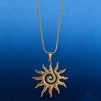 1Pc Gold Sun Pendant Necklace – Spiral Hollow Out Charm for Women, Minimalist Fashion Choker, Trendy Statement Jewelry