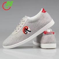 Unisex Red Cotton Soft Sole Kung Fu Shoes - Durable Linen Martial Arts Trainers for Tai Chi, Spring and Autumn 40