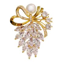 Water Diamond Pearl Sparkling Diamond Brooch Imitation Pearl Details Rhinestone Flowers Luxury Rhinestone Brooch