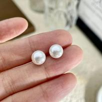 Dirbtinių perlų auskarai, moteriški visiškai plokšti karoliukai, balti šviesūs milteliai, šviesaus temperamento ausų papuošalai 8mm dramblio kaulas