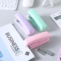 Cherry Blossom Macaron Stapler: Student-Friendly, Multi-functional, Medium-Size Binding Stapler levandų violetinė spalva