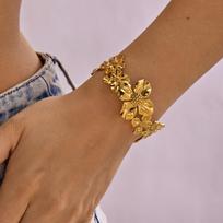 Stainless Steel Hollow Line Bracelet for Women Minimalist Gold Color Flower Bee Wide Open Cuff Bangle Aesthetic Party Jewelry