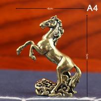 Vintažinė žalvarinė žirgo statulėlė Stalo ornamentas Dekoracija Kūrybiškas metalo dirbinys Namų dekoracijos Zodiako žirgo statulėlė Stereoskopinė