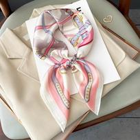 Prabangus šilko pojūčio kvadratinis skara moterims Spausdintas satino kaklaskarė Pavasarinė plaukų juosta Foulard Bandana Echarpe Kaklaraištis Šalikas Apklotai One Size