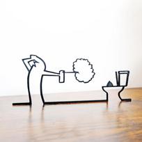 1 vnt., „Tualeto ženklas“ linijos ornamentas, smagus dizainas, tualeto ženklas, minimalistinis menas, originalus humoristinis dizainas, 3D linijinė grafika, Linea juoda