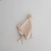Baby Pom-Pom Knit Hat with Ear Protection - Cute Korean Autumn/Winter Style smėlis
