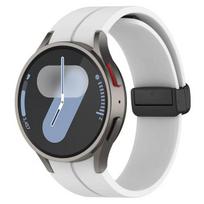 Band for Samsung Watch 6 strap 7/4/5/5 Pro/4 6 classic 44mm 40mm No Gaps Magnetic belt Silicone bracelet correa Galaxy Watch 7 4 classic 42m 46mm balta