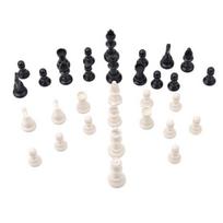 32 vnt./rinkinys Juodi ir balti plastikiniai viduramžių šachmatų figūrėlės Žaidimas Šachmatininkai 65/75/95 mm 65mm