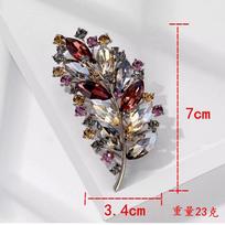 High Sense Retro Luxury Leaf Brooch Versatile Suit Coat Dress Accessories Colorful Imitation Crystal Fashion Corsage violetinė