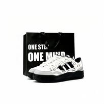 Adidas LITE SHUFFLE Low top Skateboard Shoes Unisex Black White KH9022(team2218-) 43⅓