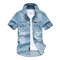 Men Multi Pockets Denim Tooling Shirts Summer Short Sleeve Blue Jeans Shirts High Quality Men Cotton Casual Shirts Size M šviesiai mėlyna spalva