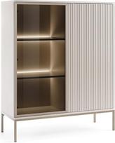 "Daveno" vitrina 100 cm stiklinė vitrina Stovinti aukštų lentų vitrina Stiklinė vitrina Smėlio spalvos vitrina su LED ir skersiniais 126 cm aukščio