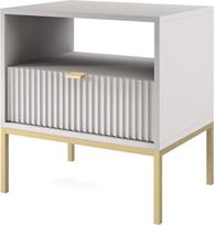 "Selsey Vellore" naktinis staliukas "Selsey Vellore" pilkos spalvos su briaunuotu priekiu ir auksiniu rėmeliu 54 cm