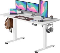 Elektrinis reguliuojamo aukščio stalas, 160 x 60 cm, reguliuojamo aukščio stalas su atminties valdymu ir apsaugos nuo susidūrimo technologija, ratukai, sujungimo lenta, baltas rėmas / baltas stalviršis