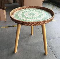 "Runde Beistelltische für Wohnzimmer, Schlafzimmer, Pflanzenständer für Balkon, handgefertigtes Rattan-Tablett mit 3 Beinen, Perlmutt-Intarsien, Kaffee/Akzenttisch (grün)