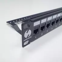 NETRACK 104-20 patch panel Keystone 19 colių 24 jungtys UTP su lentyna