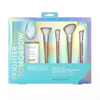„Brighter Tomorrow“ rinkinys „EcoTools“: makiažo pagrindas „EcoTools“ + makiažo kaukė „EcoTools“ + difuziniai akių šešėliai „EcoTools“ + losjonas „EcoTools“ ir kempinėlė „Valiklis“ 7,39 ml + skaistalai „EcoTools“ + makiažo kempinėlė „Mėlyna“