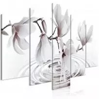 Artgeist Paveikslas - Magnolias over Water (5 Parts) Wide Pilkas