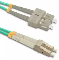 Patchcord „Qoltec“ šviesolaidinis laidas LC/UPC - SC/UPC | Daugiarežimas | 50/125 | OM4 | Dvipusis | 5 m