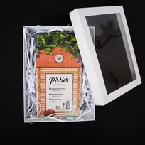 PIRTIES RINKINYS dovanų dėžutėje. Eukalipto eterinis aliejus, masažinis medus ir mėtų eterinis aliejus