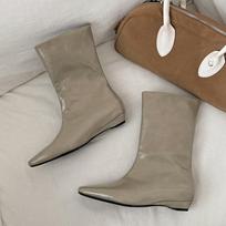 Rudens britiško stiliaus vidinis paaukštinimas moteriški ankle boots glausta kvadratinė nosis įsispiriami modernūs trumpi botai moterims 35 pilka spalva