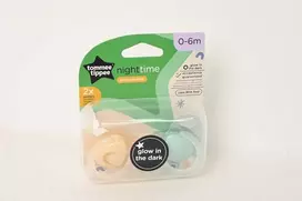 TOMMEE TIPPEE TTP43338095 čiulptukai NIGHT TIME 0-6m mix 2pack