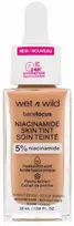 Wet n Wild Bare Focus Niacinamido odos atspalvio makiažas
