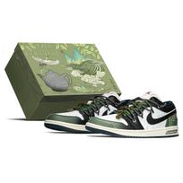Jordan Air Jordan 1 Leather Abrasion Resistant Abrasion Resistant Low top Vintage Basketball Shoes Men's Black Green HM3711-144(TeamA-S-BOX) 42.5