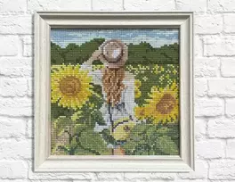 Hobilt Girl in Sunflowers 20х20 Deimantinio Paveikslo komplektas Cs2625